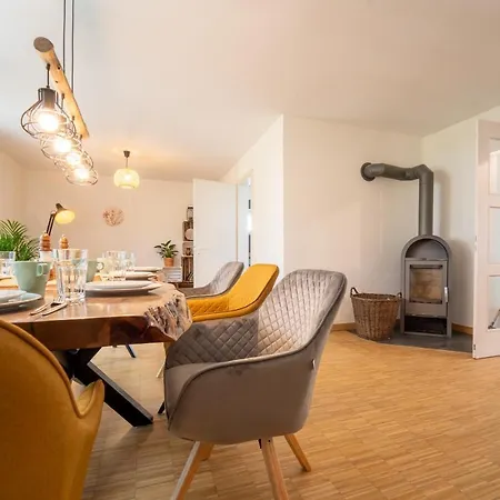 Dreamcation - Ehemalige Kirche Mit Haus Bis 26 Personen, 3d-tour, Garten, Terrasse, Bbq Ferienhaus *