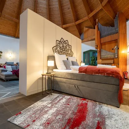 Dreamcation - Ehemalige Kirche Mit Haus Bis 26 Personen, 3d-tour, Garten, Terrasse, Bbq Kelheim