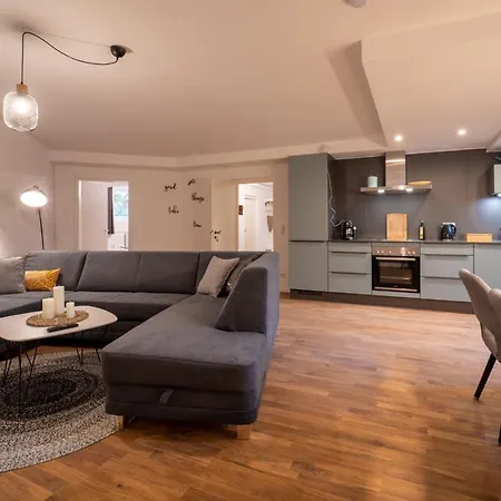 Dreamcation - Ehemalige Kirche Mit Haus Bis 26 Personen, 3d-tour, Garten, Terrasse, Bbq * Kelheim