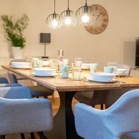 Dreamcation - Ehemalige Kirche Mit Haus Bis 26 Personen, 3d-tour, Garten, Terrasse, Bbq Ferienhaus