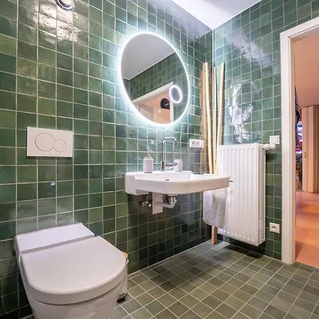 Ferienhaus Dreamcation - Ehemalige Kirche Mit Haus Bis 26 Personen, 3d-tour, Garten, Terrasse, Bbq *