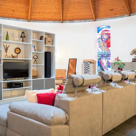 Dreamcation - Ehemalige Kirche Mit Haus Bis 26 Personen, 3d-tour, Garten, Terrasse, Bbq * Kelheim