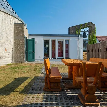 Dreamcation - Ehemalige Kirche Mit Haus Bis 26 Personen, 3d-tour, Garten, Terrasse, Bbq * Kelheim