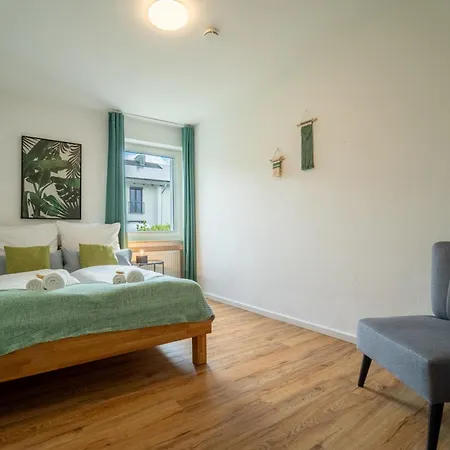 Dreamcation - Ehemalige Kirche Mit Haus Bis 26 Personen, 3d-tour, Garten, Terrasse, Bbq * Kelheim